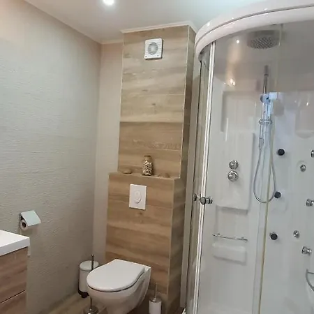 Appartement Bruxelles Apartment *